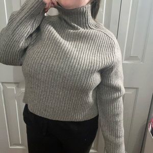 H&M turtleneck sweater!!